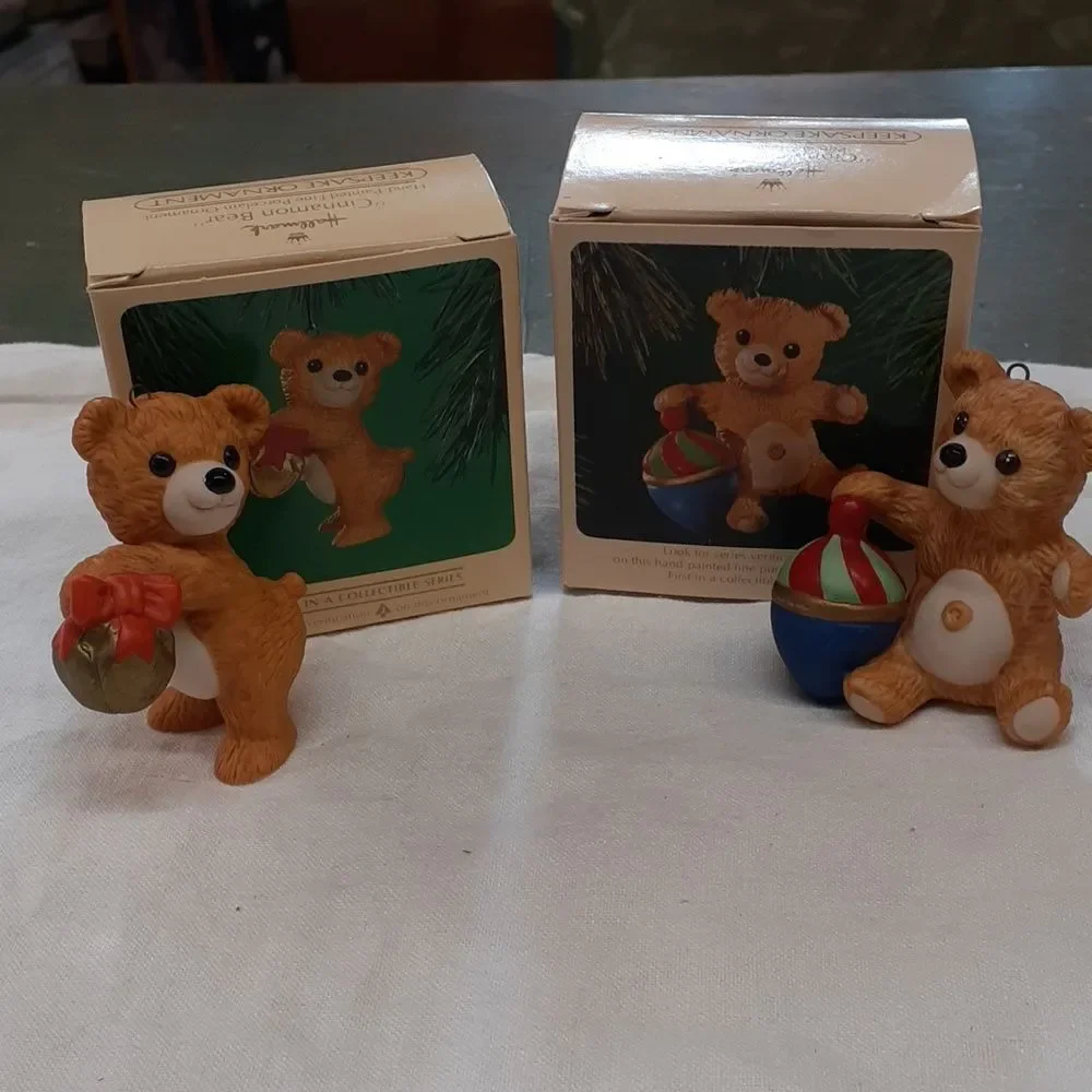 2 Hallmark Keepsake‎ Cinnamon Bear ornaments